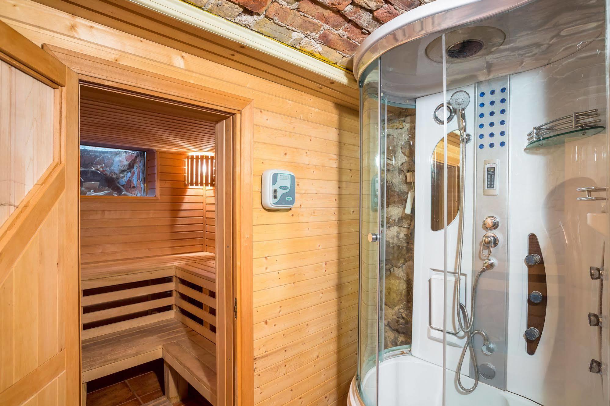 Augustine Hotel Riga Bagian luar foto